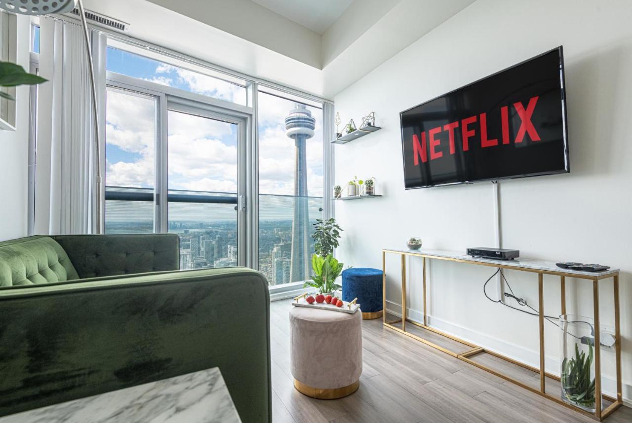 Beautiful Luxurious Modern Condo With Breathtaking Views Toronto Esterno foto